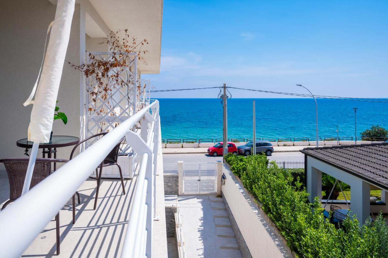 White Apartments & Spa Avola Zewnętrze zdjęcie