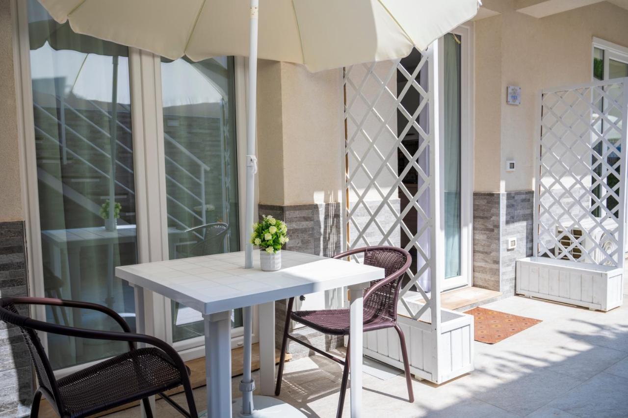 White Apartments & Spa Avola Zewnętrze zdjęcie