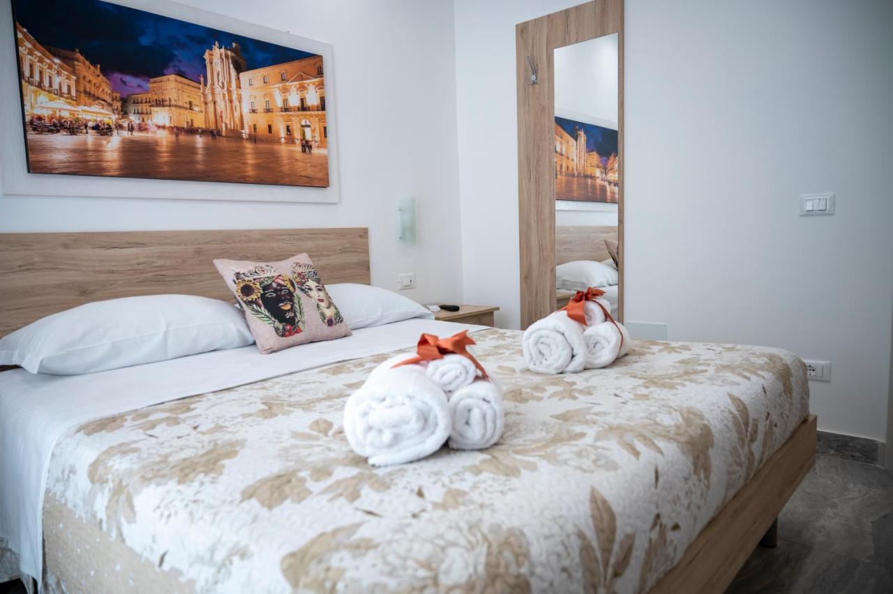 White Apartments & Spa Avola Zewnętrze zdjęcie
